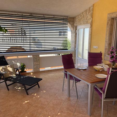 Apartements Delfin Vir Exterior foto