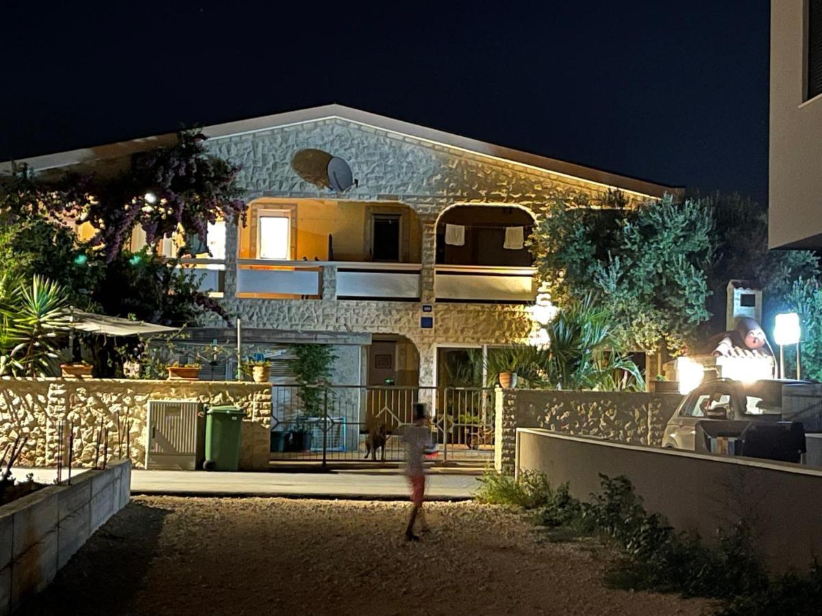 Apartements Delfin Vir Exterior foto