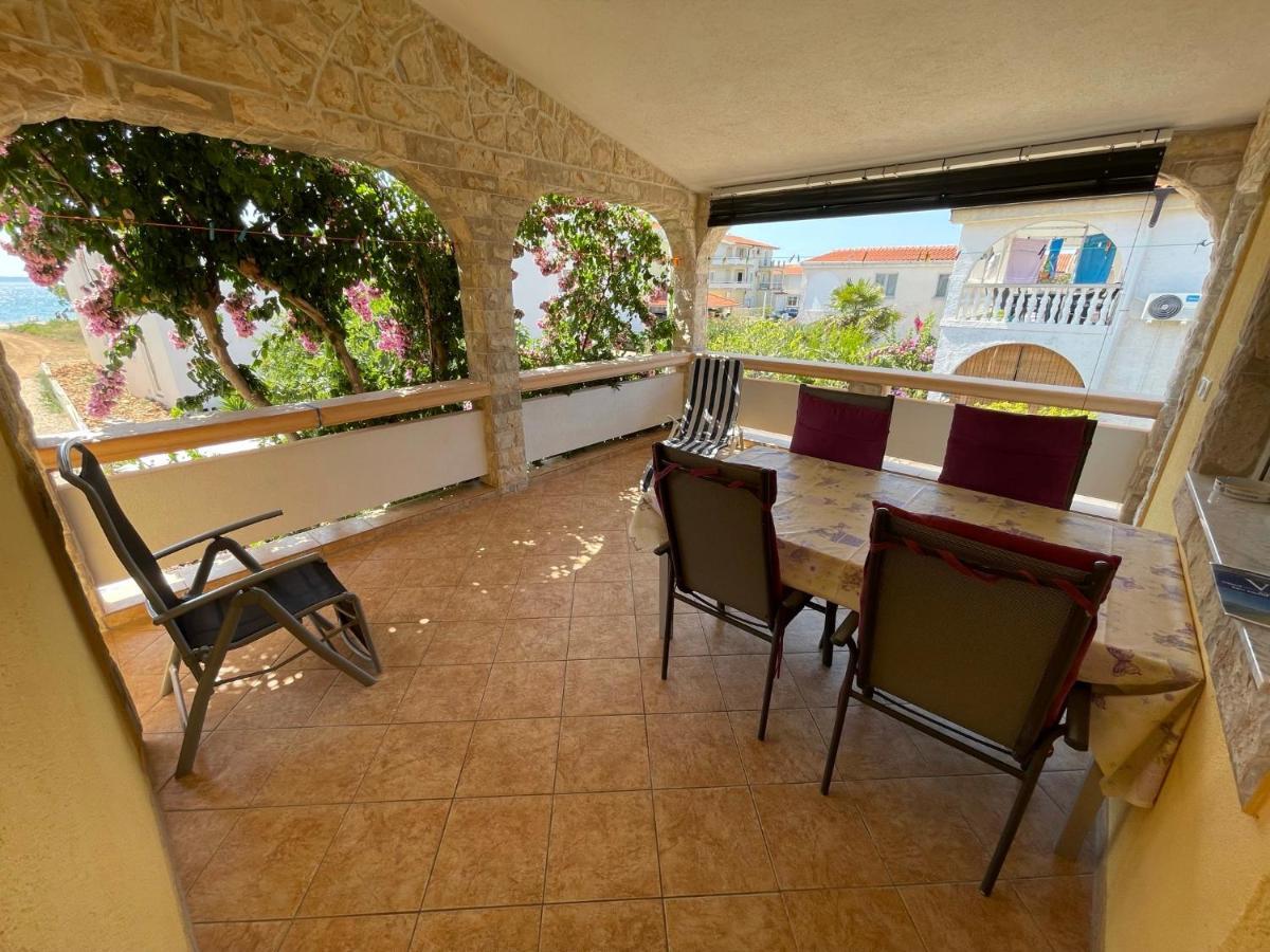 Apartements Delfin Vir Exterior foto