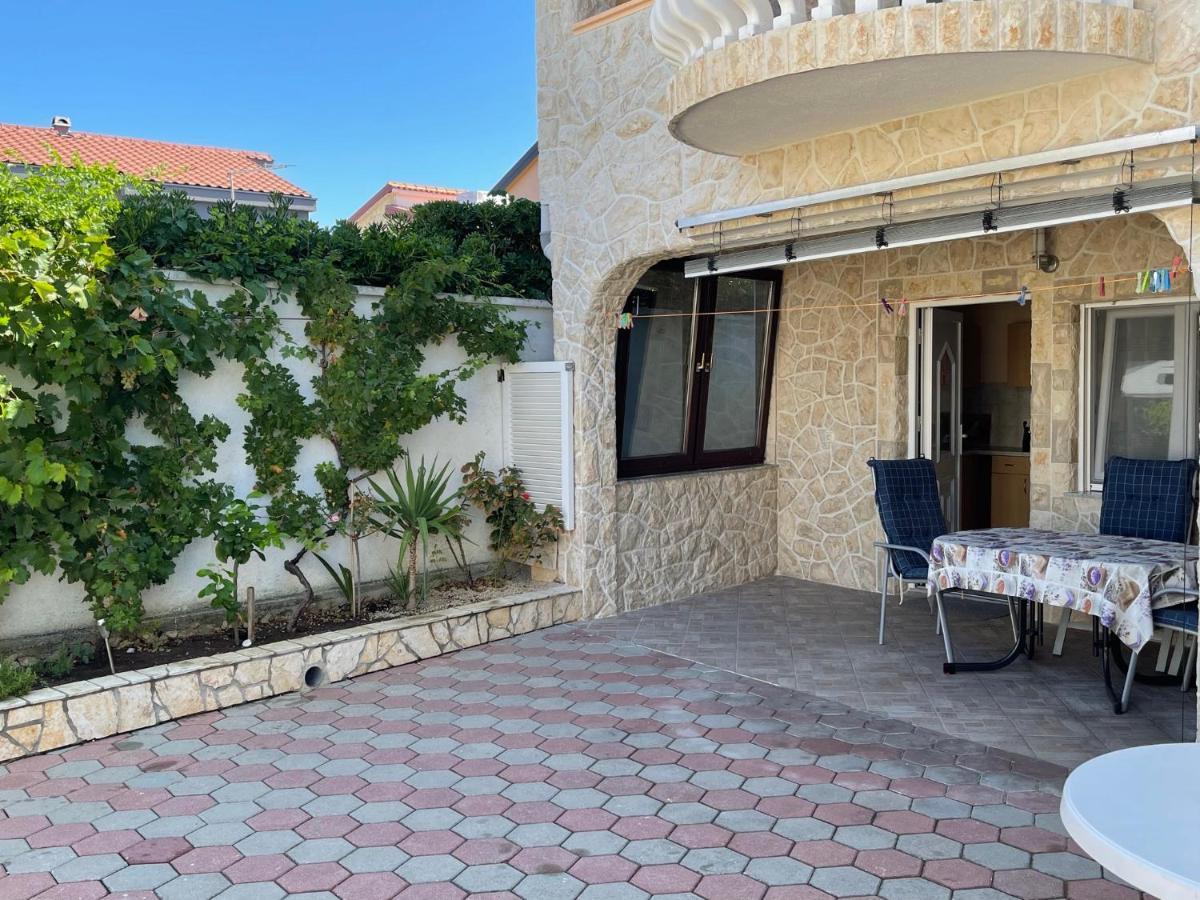 Apartements Delfin Vir Exterior foto
